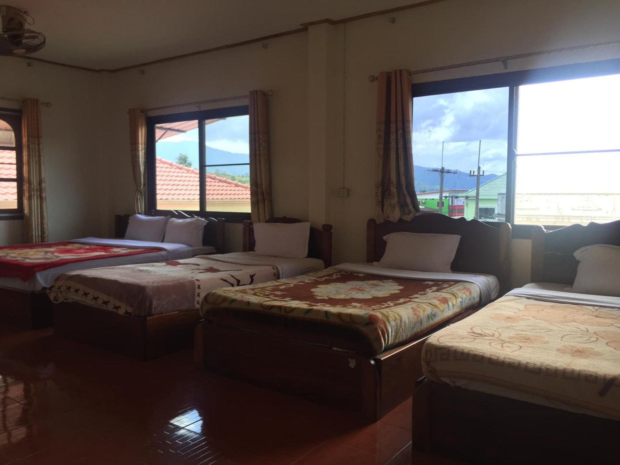 Oudomphone Guesthouse 2 Ban Houayxay Buitenkant foto